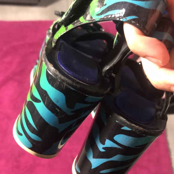 Green Kenzo stripped platform sandals - Picture 2 of 2